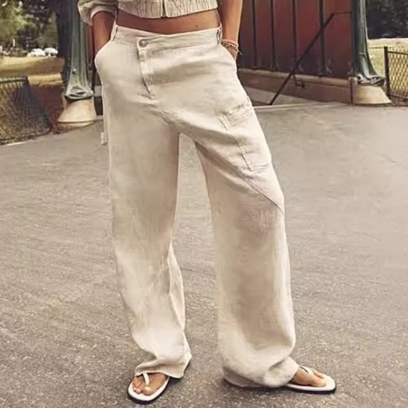 Zara Pants - NWT ZARA Beige Linen Stylish Crossover Cargo Pant. Size Medium.
